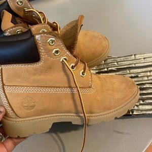 Timberland WheatWaterproof Boots Youth Boys Size 12.5